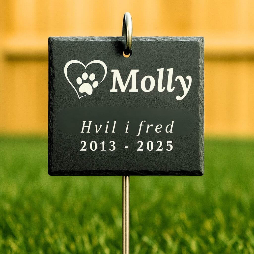 Personalised Square Dog Grave Marker with Metal Hook Stake – Slate Pet Memorial Garden Plaque with Name, Dates & Tribute