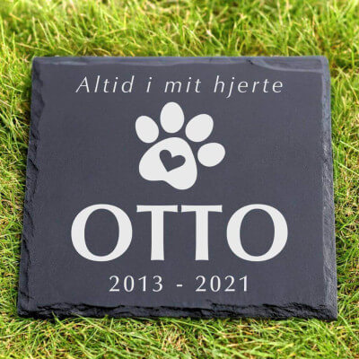 Personalised Square Dog Grave Marker – Slate...